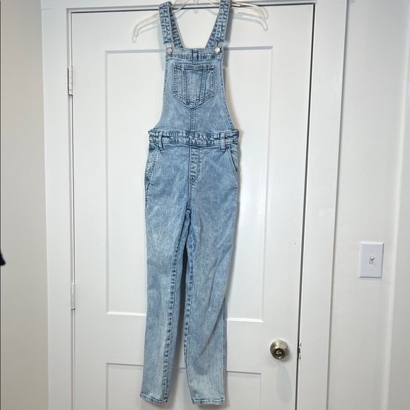 Old Navy Classic Blue Denim Overalls straight leg size 2. - Picture 2 of 13